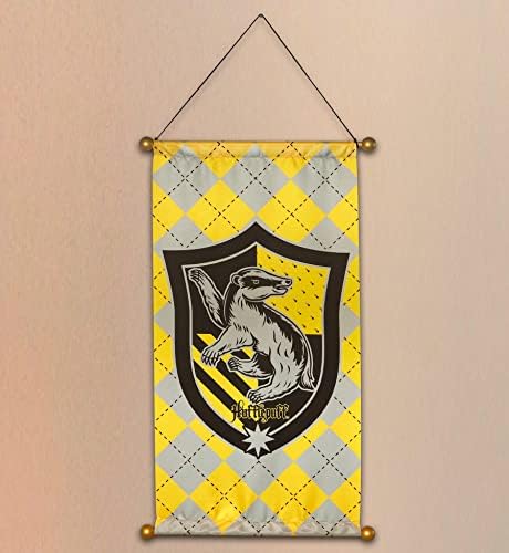 Rubies Harry Potter Hogwarts Fabric Banner with Plastic Dowel 33x16