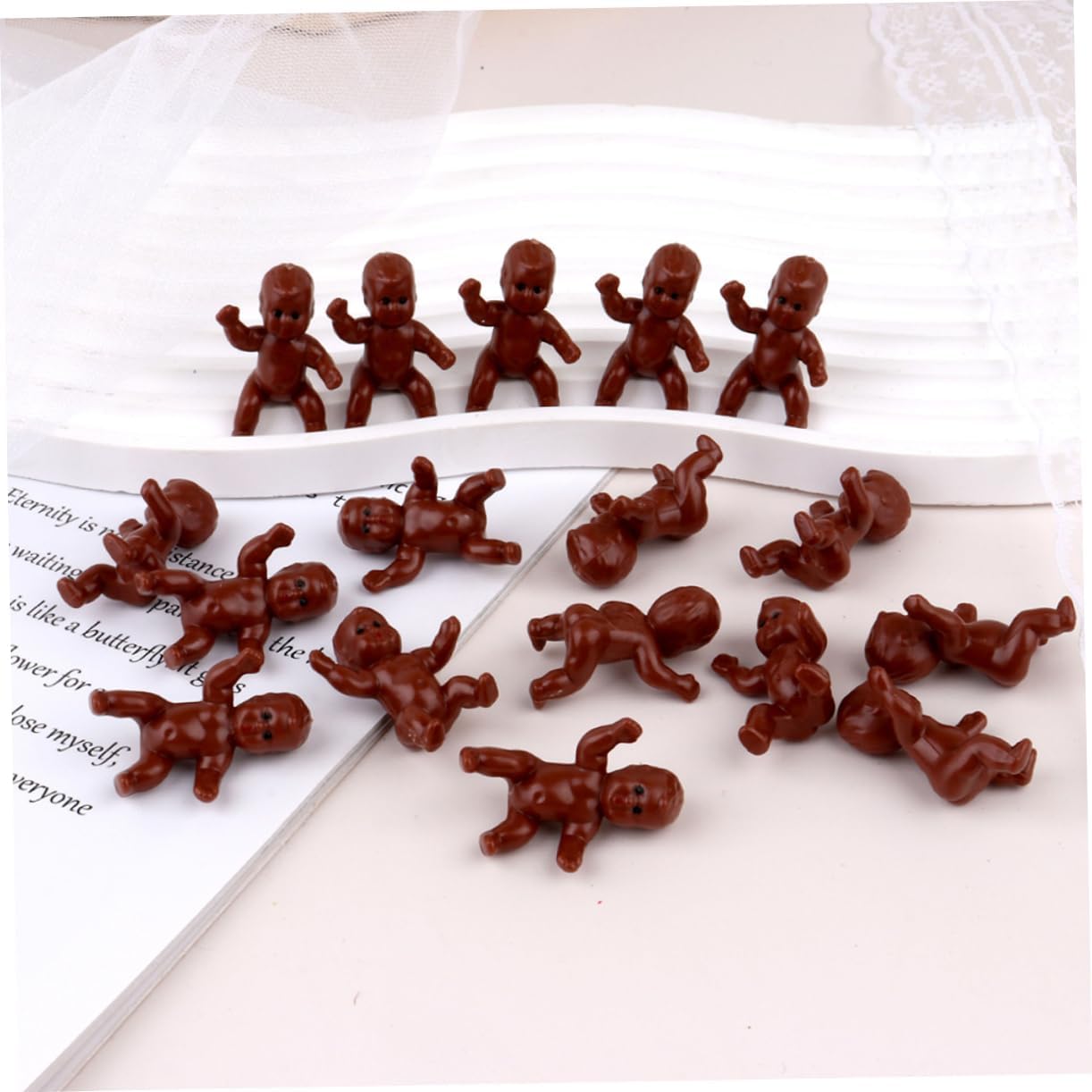 60pcs Mini Plastic Figurines for Parties and Decorations