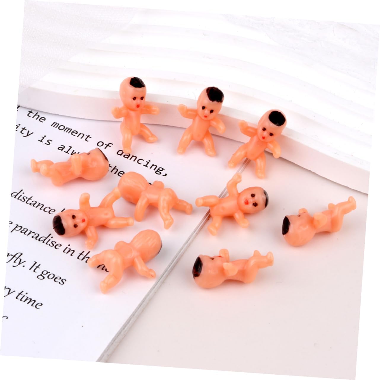 60pcs Mini Plastic Figurines for Parties and Decorations