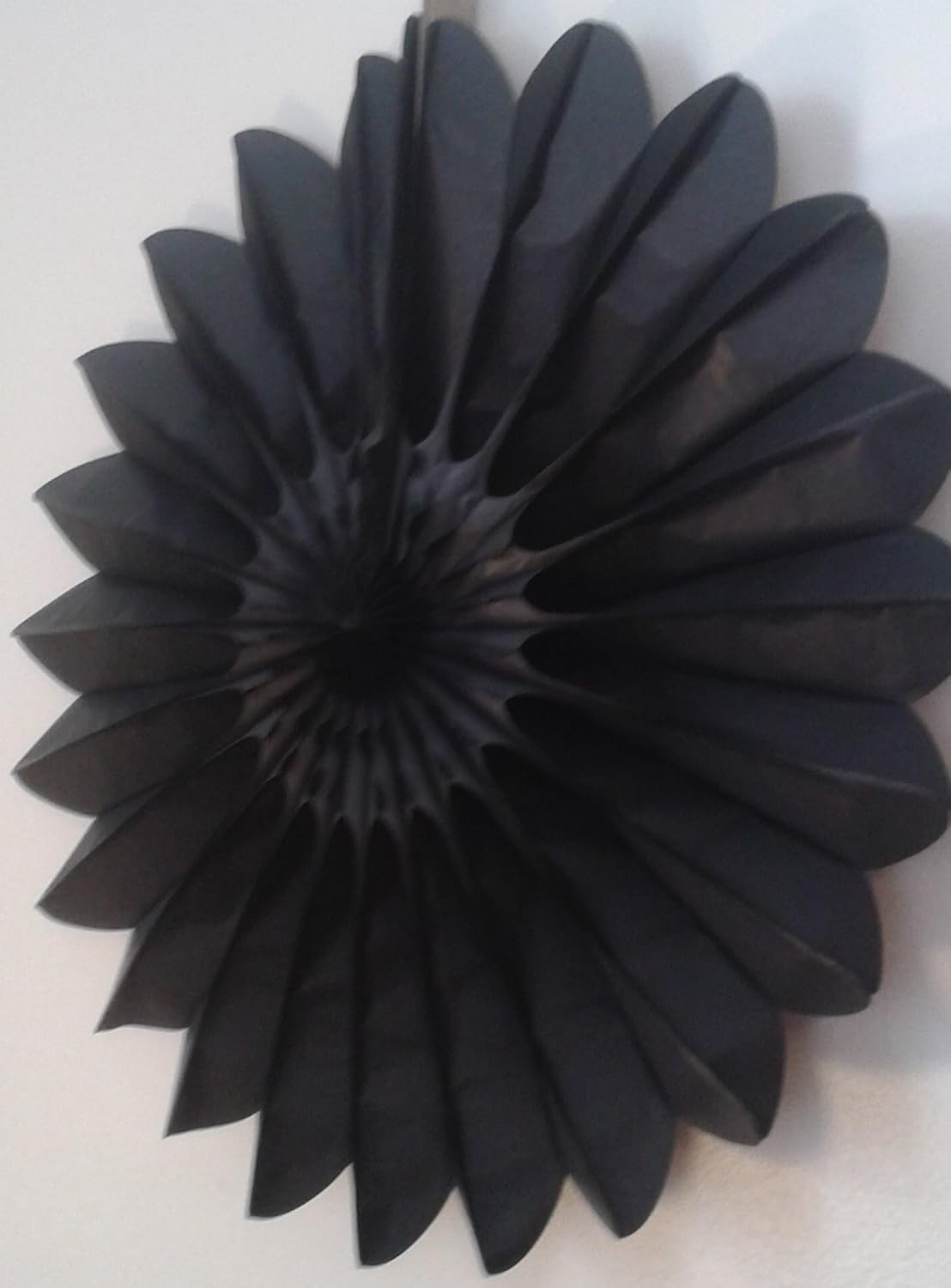 6-Pack 18 Inch Black Tissue Paper Fanburst
