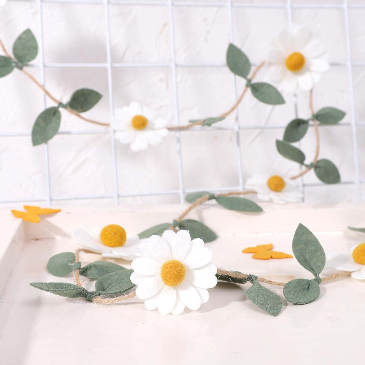 Wool Felt Daisy Chain Banner Garland for Birthday Decorations