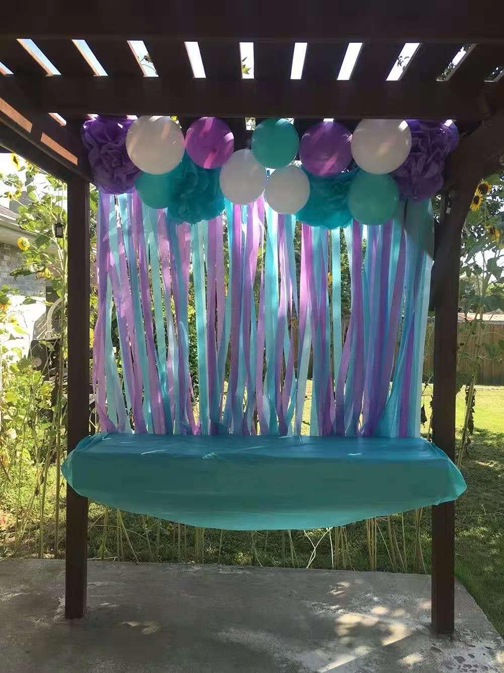 IGUO 30pcs Tissue Paper Pom Poms Garland Decorations