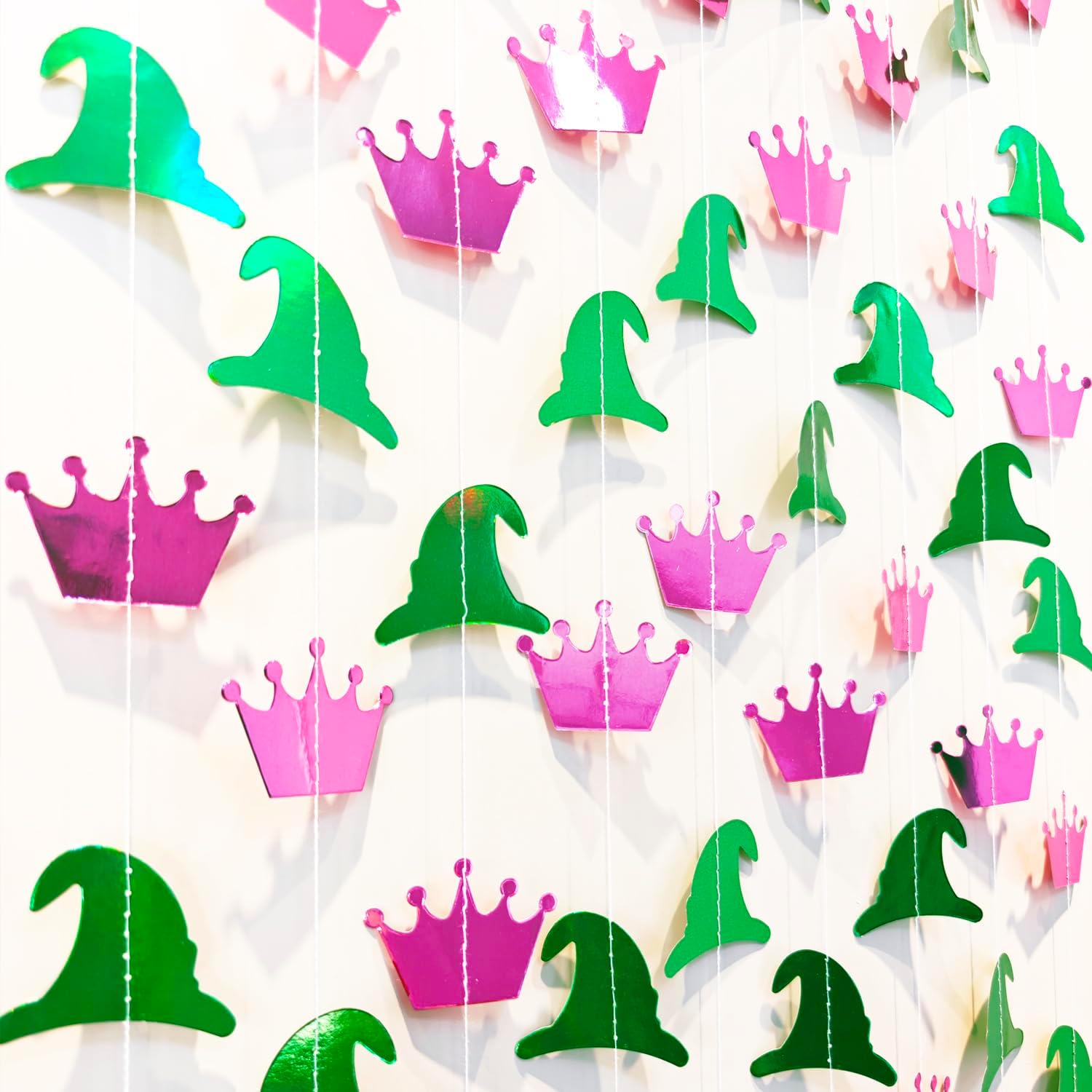 394 Ft Shiny Green Pink Witch Themed Party Garland