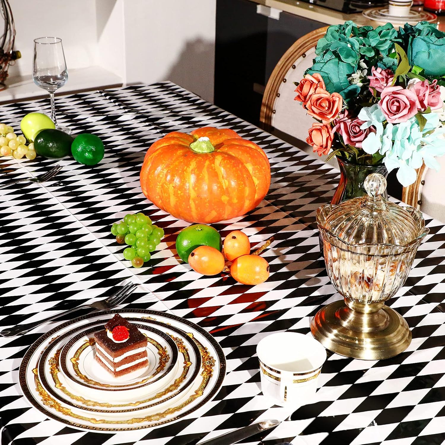 Irenare Black and White Checkered Tablecloths 3 Piece Set