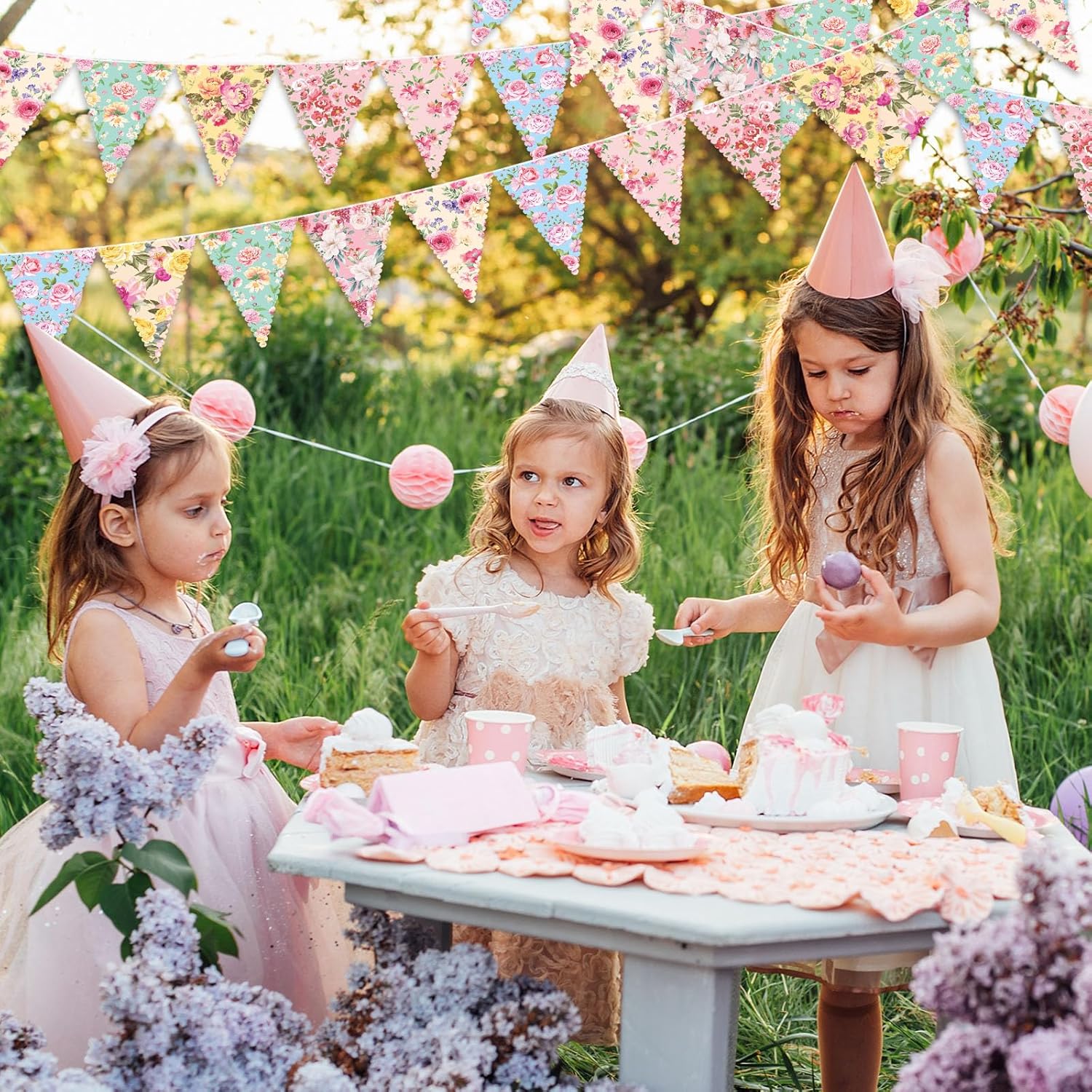 Faccito 5 Pcs Floral Tea Party Bunting Decor