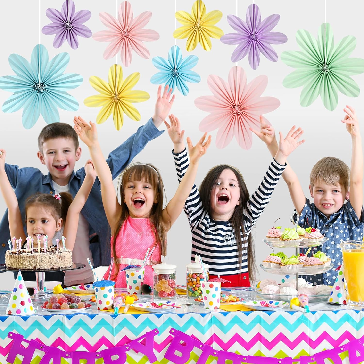 Kaluofan 9PCS Paper Fans Party Wall Decorations