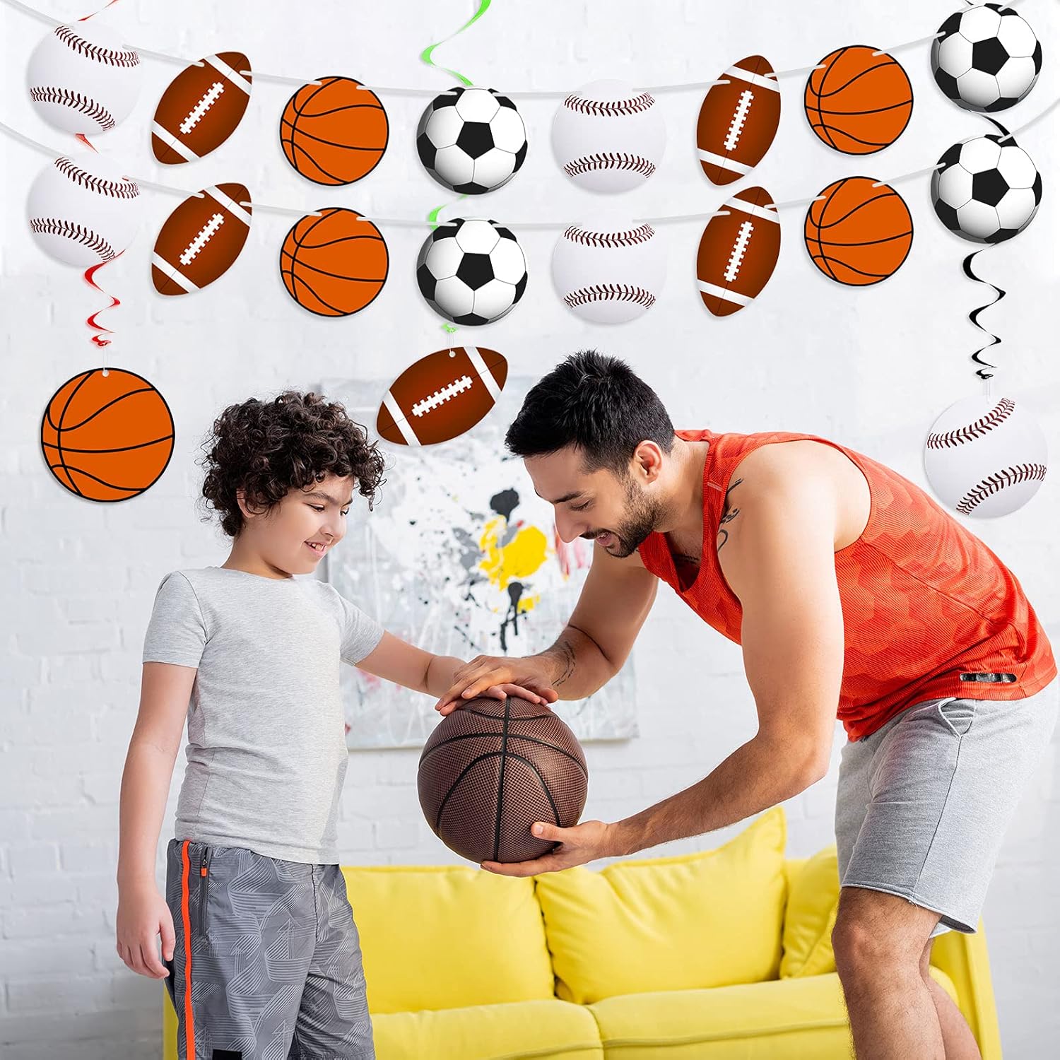 18 Pieces Sports Themed Party Decorations